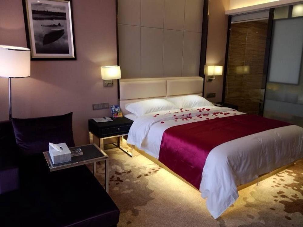 Chengdu Hello Hotel CTU Zewnętrze zdjęcie